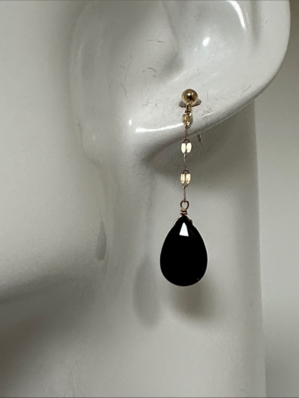 14k real solid Gold Drop ONYX Gem Earrings